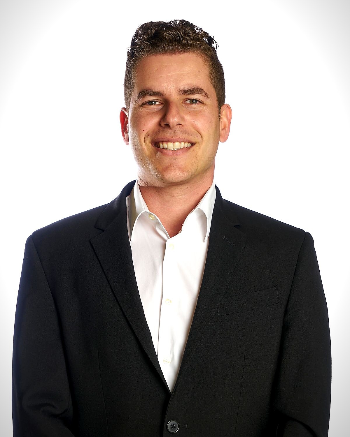 Irving Weisselberger, CFO & Managing Partner at Dragonfly Investments